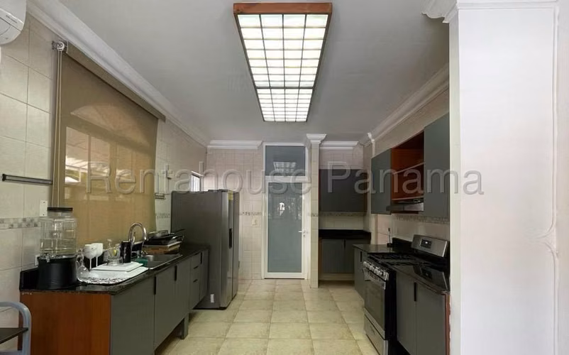 Alquiler de Casa en Clayton 26LBR8985