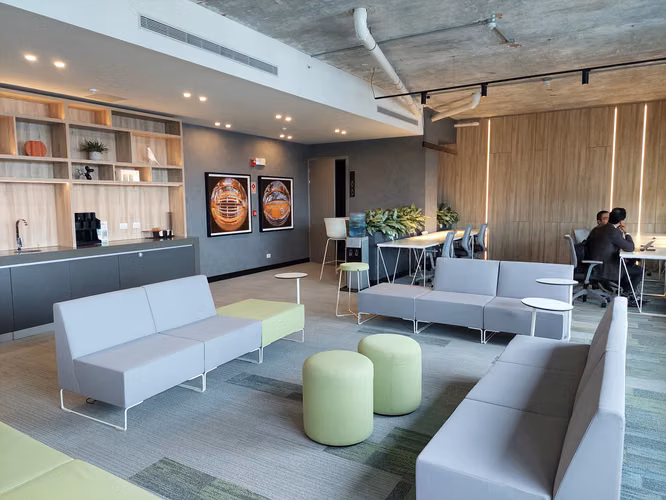 Lindo apartamento cerca de la Universidad - Imagen 13