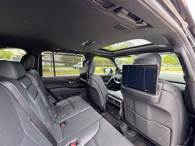 2026 LEXUS LX 600