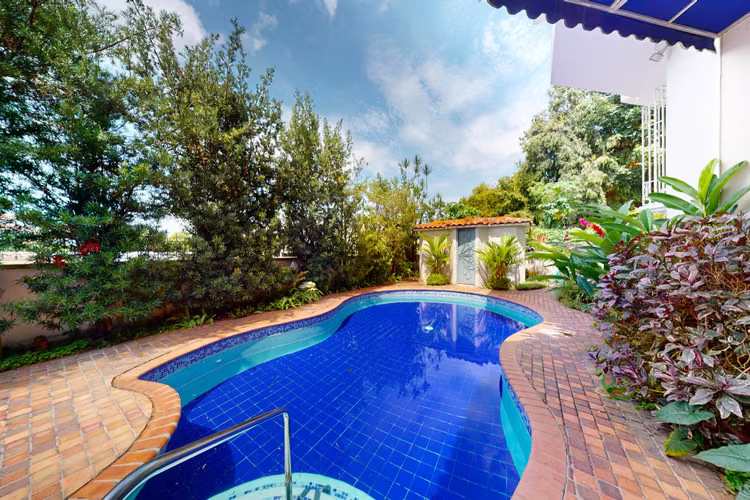 RESIDENCIA EXCLUSIVA EN DOS MARES - Imagen 9