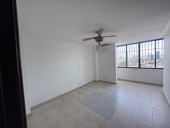 Venta de Apartamento en El Dorado con Vista Panorámica y Área Social - Imagen 8