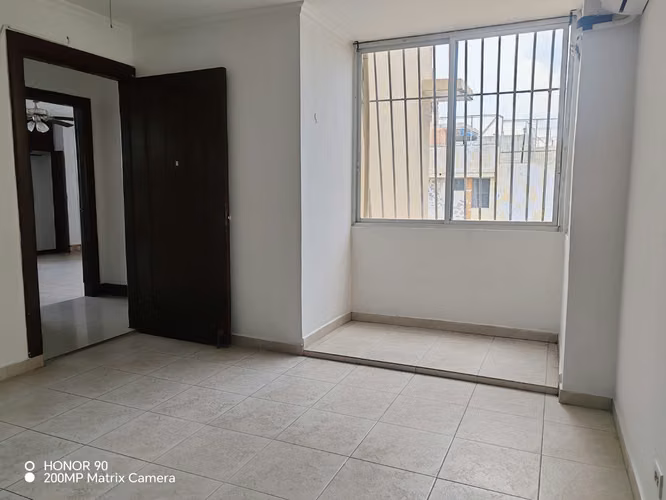 Venta de Apartamento en El Dorado con Vista Panorámica y Área Social - Imagen 10