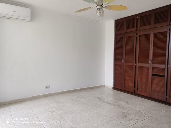 Venta de Apartamento en El Dorado con Vista Panorámica y Área Social - Imagen 9
