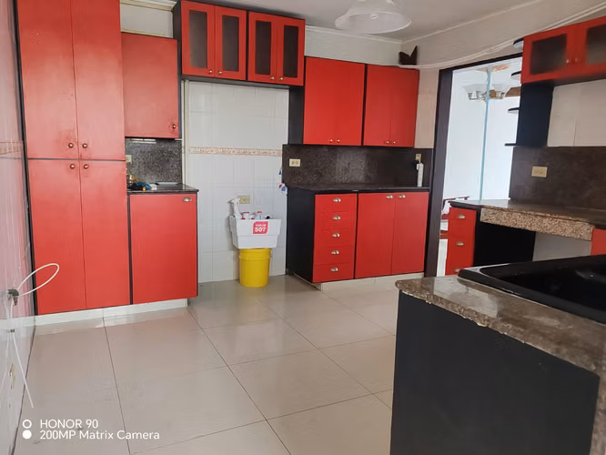 Venta de Apartamento en El Dorado con Vista Panorámica y Área Social - Imagen 6