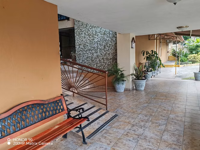 Venta de Apartamento en El Dorado con Vista Panorámica y Área Social - Imagen 19