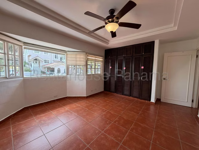 Venta de Casa en Betania Dos Mares NS