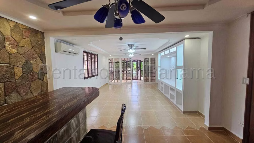 Venta de Casa en San Francisco Loma Alegre NS - Imagen 3