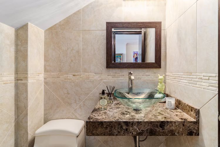 Amplio y Elegante Loft de Doble Altura 372m2 con Precio por Debajo del Mercado $533,000 - Imagen 9