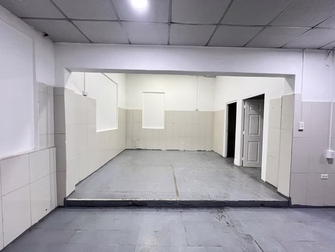 Casa Comercial en Alquiler – Calle Matilde Obarrio, San Francisco - AF