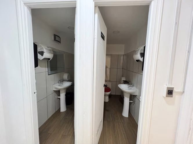 Casa Comercial en Alquiler – Calle Matilde Obarrio, San Francisco - AF
