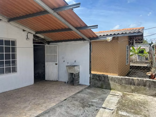 Amplia Casa Unifamiliar de 3 Recámaras en Arraijan - El Tecal | Totalmente Cercada