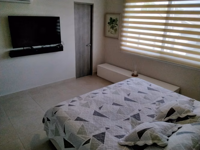 HERMOSA Y ACOGEDORA CASA AMOBLADA O SIN AMOBLAR - Imagen 14