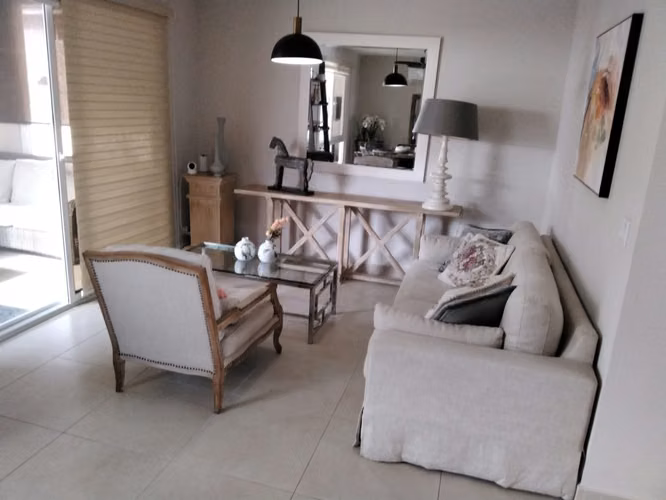 HERMOSA Y ACOGEDORA CASA AMOBLADA O SIN AMOBLAR - Imagen 3