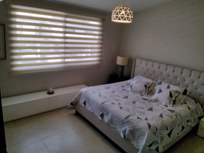 HERMOSA Y ACOGEDORA CASA AMOBLADA O SIN AMOBLAR - Imagen 13
