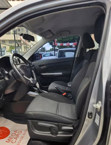 SUZUKI VITARA 4X4 - FINANCIABLE - Imagen 7