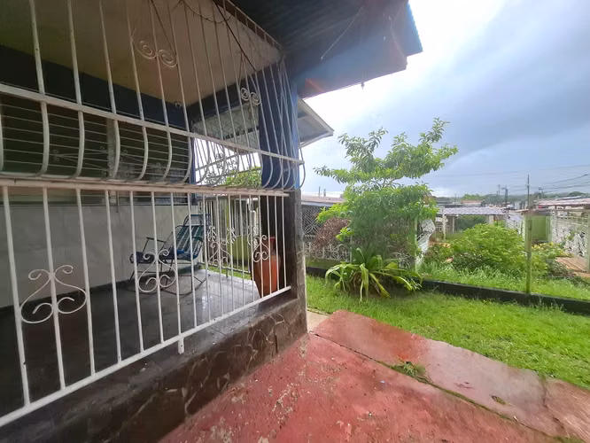 Venta de Terreno con Casa en Ciudad Radial, Juan Díaz, 600m2