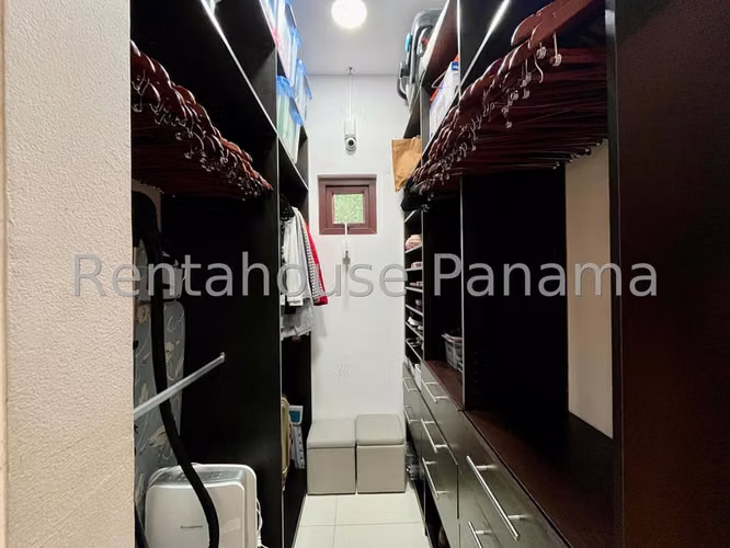 Venta de Casa en Costa Sur MPS26-3378