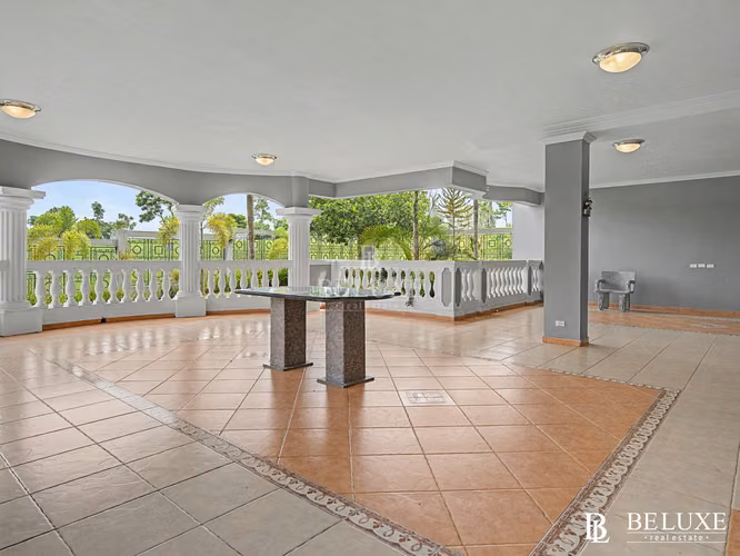 VENTA DE CASA DUPLEX EN CLUB DEL GOLF (21)