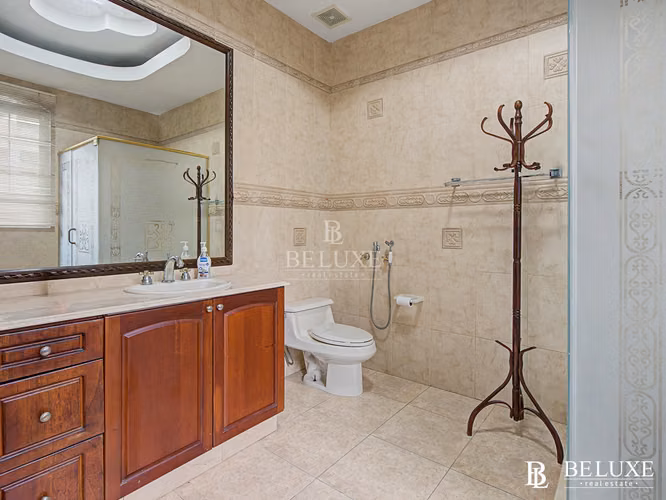 VENTA DE CASA DUPLEX EN CLUB DEL GOLF (21)