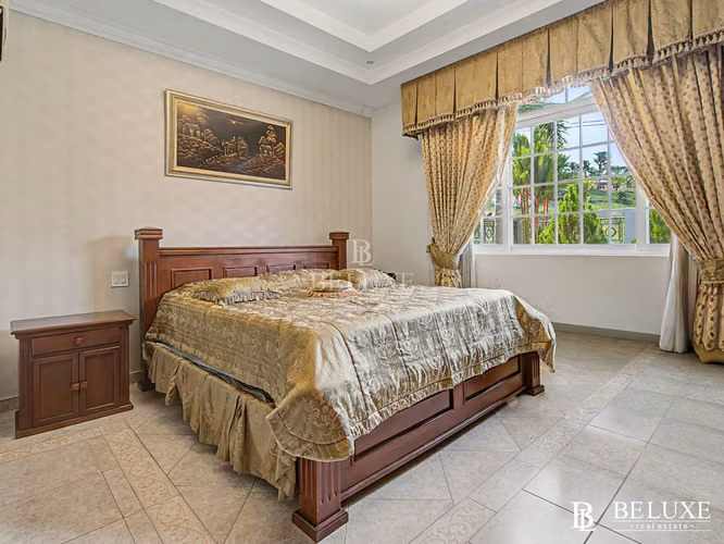 VENTA DE CASA DUPLEX EN CLUB DEL GOLF (21)