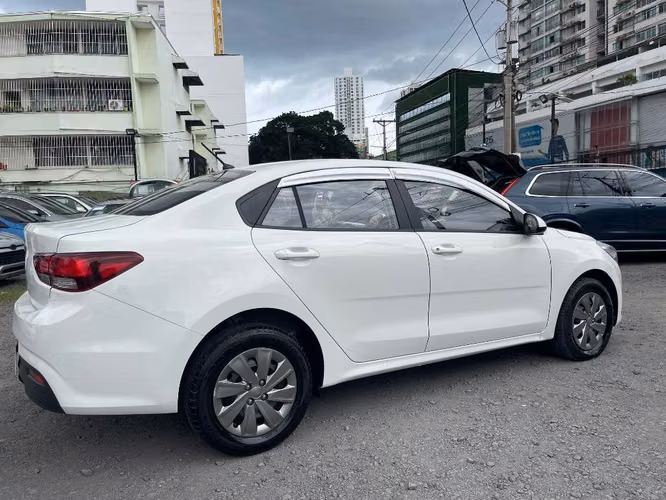KIA RIO 2020 AUTOMATICO - Imagen 3