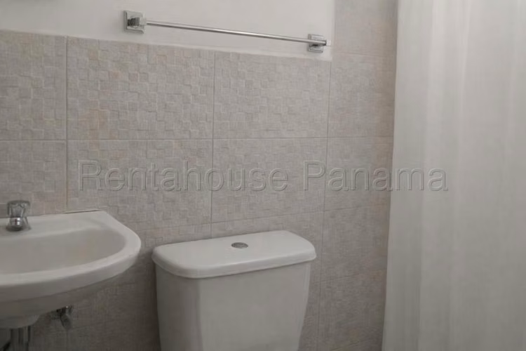 Venta de Casa en Brisas del Golf MPS26-7354