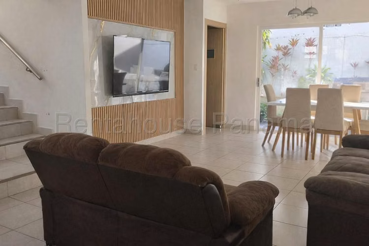 Venta de Casa en Brisas del Golf MPS26-7354