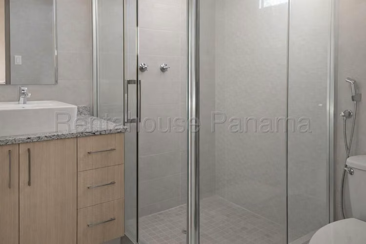 Venta de Casa en Brisas del Golf MPS26-7354