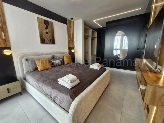 ALQUILER DE APARTAMENTO EN AQUAPOINT TOWER PAITILLA HQ