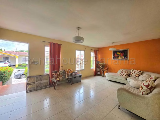 VENTA DE CASA EN LOS LAURELES VILLA ZAITA HQ