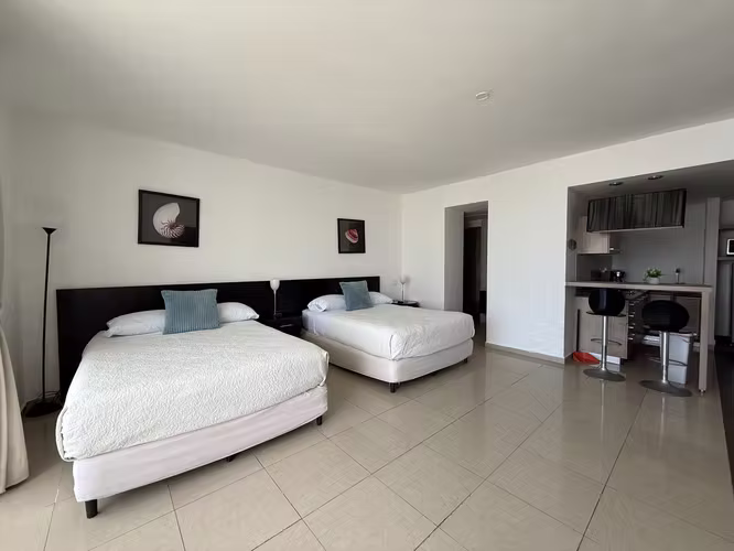 Oportunidad de Inversion Se vende apartamento en Playa Blanca - Imagen 3