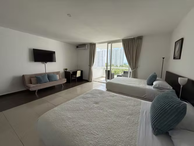 Oportunidad de Inversion Se vende apartamento en Playa Blanca - Imagen 12