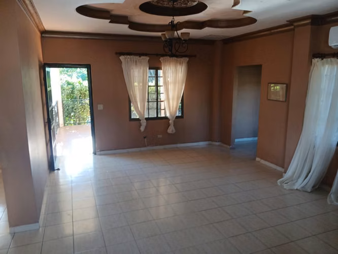 Se vende hermosa casa de 2 plantas en la mejor zona de David Terronal - Imagen 16