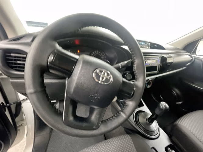 TOYOTA HILUX - 2025 - PPHX - Automarket - Imagen 6