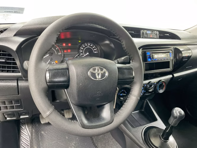 TOYOTA HILUX - 2025 - PPHX - Automarket - Imagen 6
