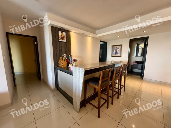 Venta de Apartamento PH Highland View - Imagen 4
