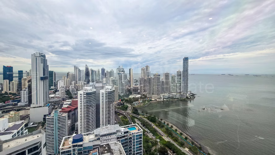 Venta de Oficina en Torre Bicsa Avenida Balboa - Imagen 4