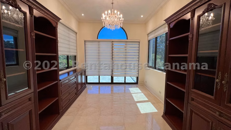 Venta de Casa en Santa Maria - Imagen 12