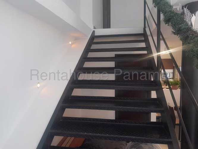 Venta de Apartamento en Bellavista Ph Vitro Loft CCO