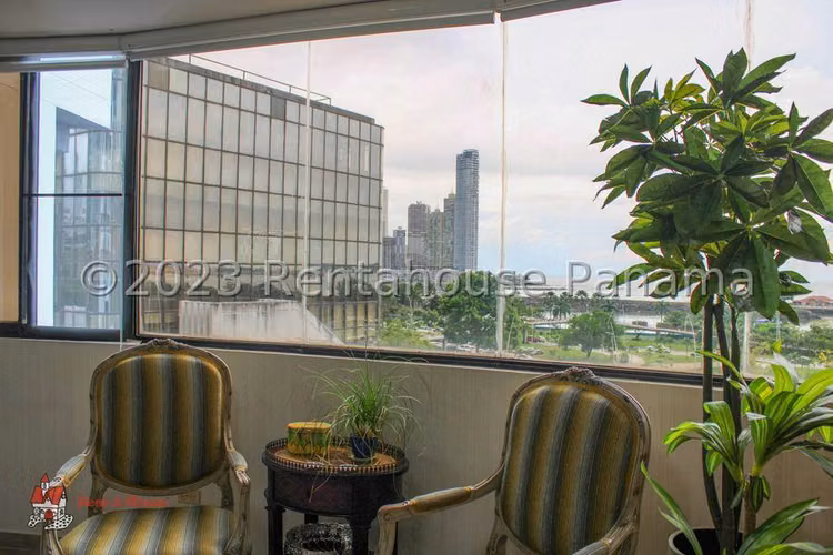 Venta de Apartamento en Bellavista Ph Rocamar CCO