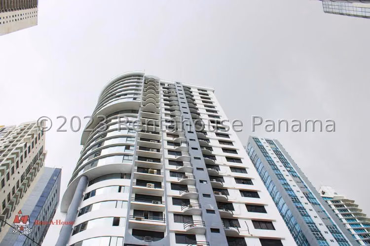 Venta de Apartamento en Bellavista Ph Rocamar CCO