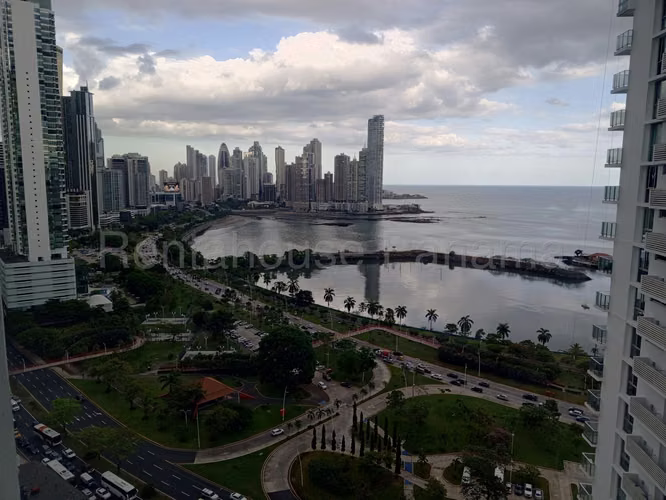 Venta de Apartamento en Bellavista Ph Marina Terrace CCO