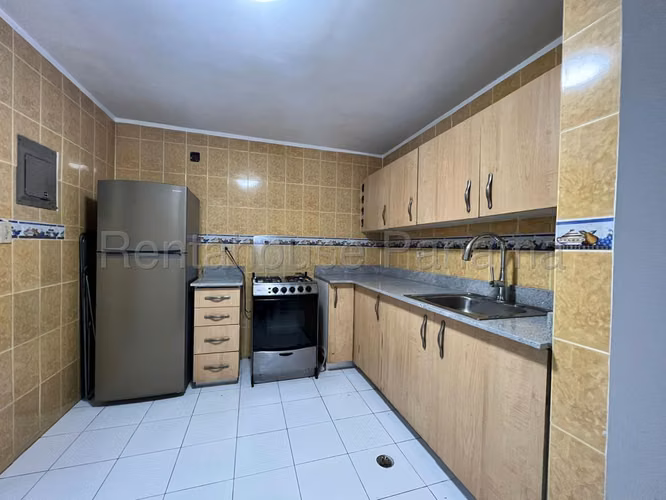 Vendo Apartamento en Pueblo Nuevo OF25-6031 - Imagen 6