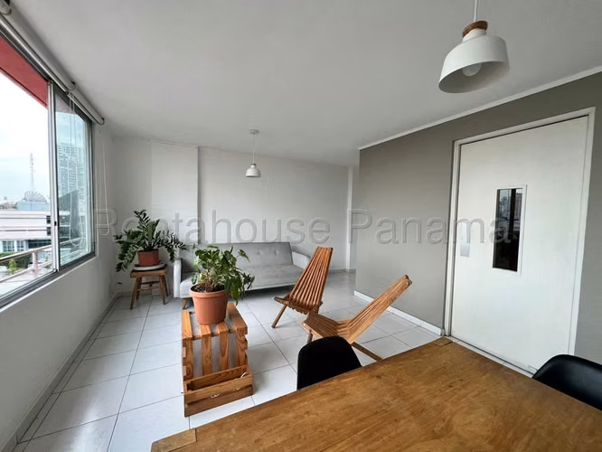 Vendo Apartamento en Pueblo Nuevo OF25-6031 - Imagen 4