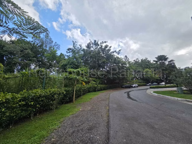 Vendo Terreno en Albrook OF 26-9072
