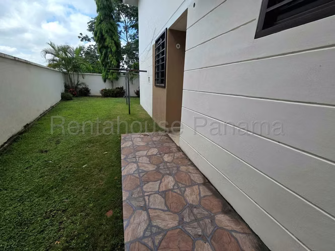 Venta de Casa en Milla 8 Summer Village 247 Mts PD