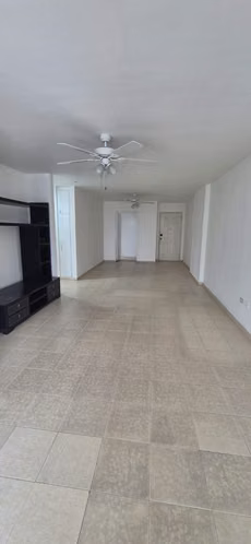 SE VENDE APARTAMENTO EN PH PLAZA 77 NEGOCIABLE - Imagen 2