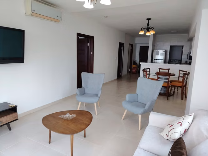 ALQUILO APARTAMENTO EN AVE, BALBOA, 1 RECAMARAS, AMOBLADO, VISTA AL MAR.
