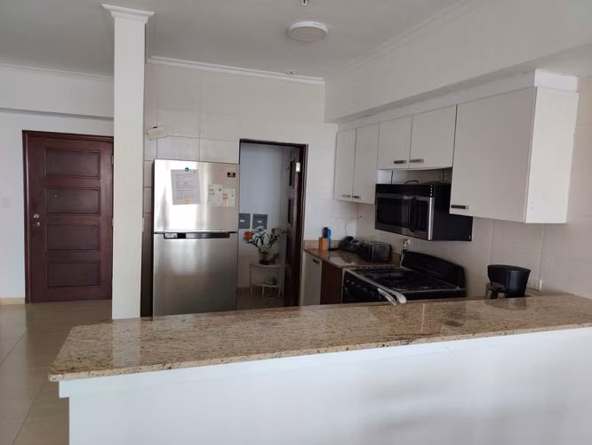 ALQUILO APARTAMENTO EN AVE, BALBOA, 1 RECAMARAS, AMOBLADO, VISTA AL MAR.