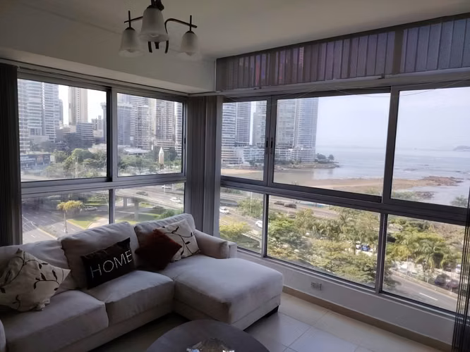 ALQUILO APARTAMENTO EN AVE, BALBOA, 1 RECAMARAS, AMOBLADO, VISTA AL MAR.